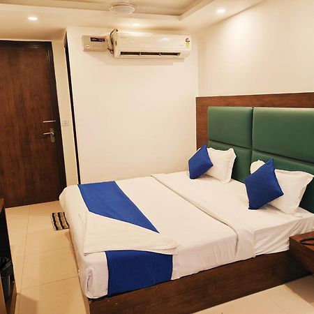 Hotel Le Mount Plaza Near Igi Airport Delhi Nowe Delhi Zewnętrze zdjęcie