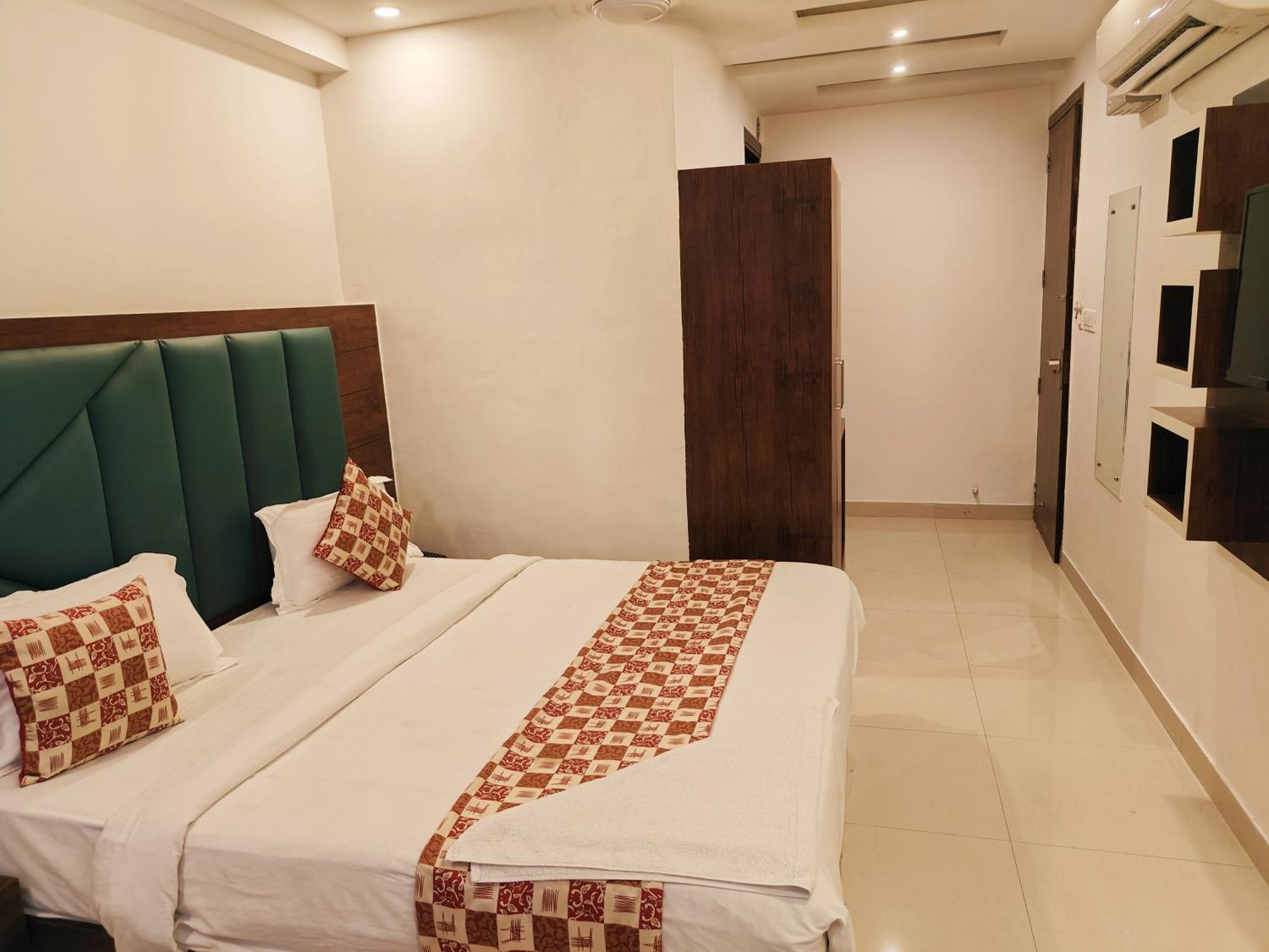 Hotel Le Mount Plaza Near Igi Airport Delhi Nowe Delhi Zewnętrze zdjęcie