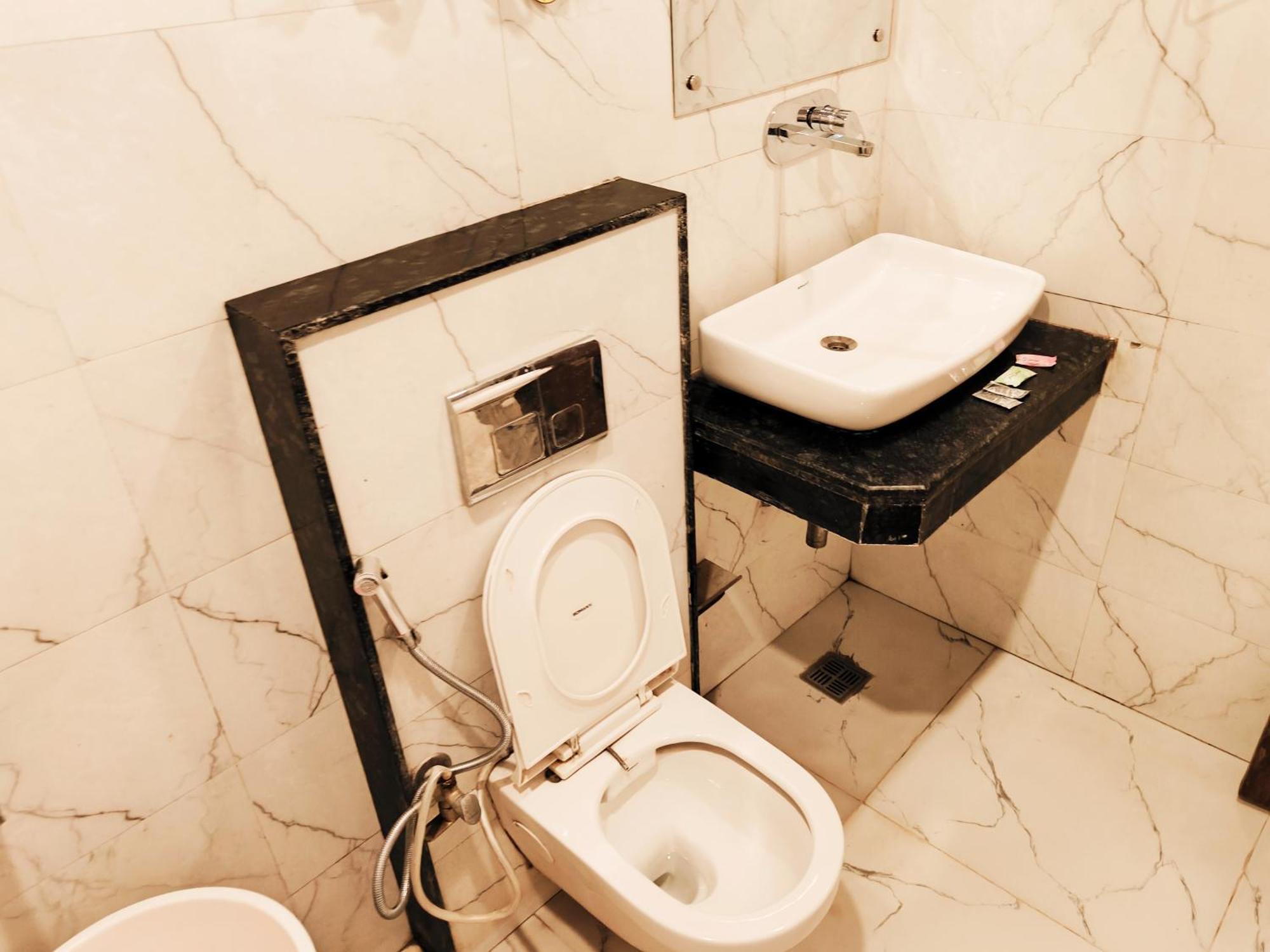 Hotel Le Mount Plaza Near Igi Airport Delhi Nowe Delhi Zewnętrze zdjęcie