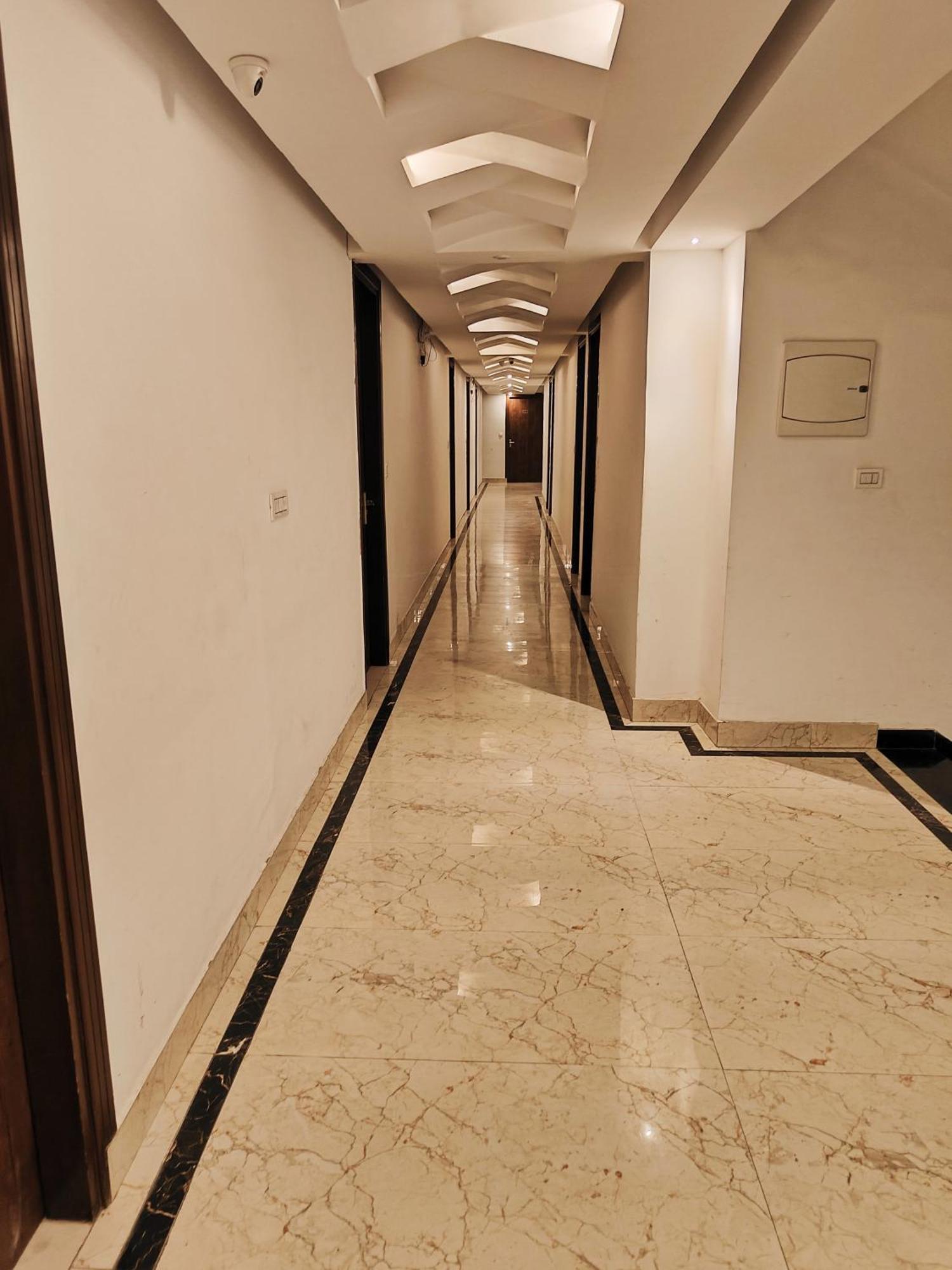 Hotel Le Mount Plaza Near Igi Airport Delhi Nowe Delhi Zewnętrze zdjęcie